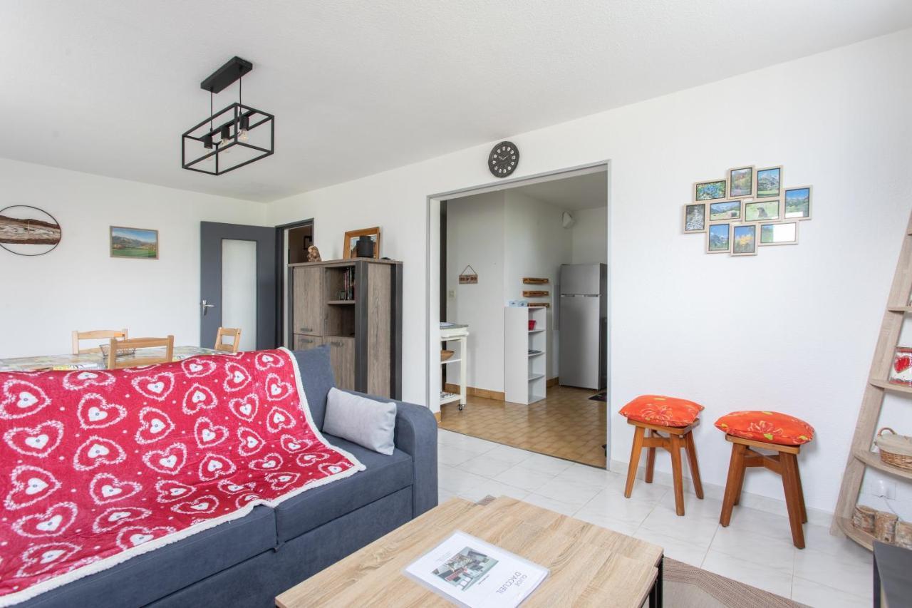 Les Arolles - Appartement Vue Sur La Montagne Saint-Leger-les-Melezes Exterior photo